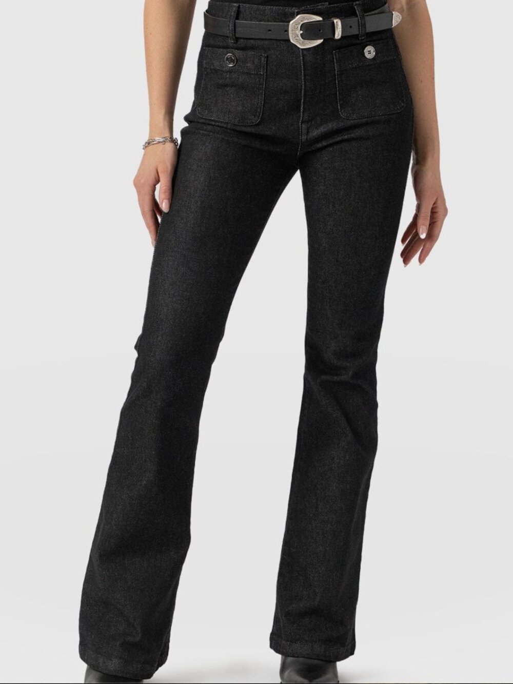 Saint + Sofia Bowie Stretch Flare Jeans in Black Wash Size 30